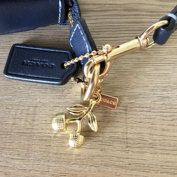 COACH CH215 Straw+Leather Mix Nolita 15 Navy Wristlet & Coach Gold Cherry Charm - Picture 8 of 9